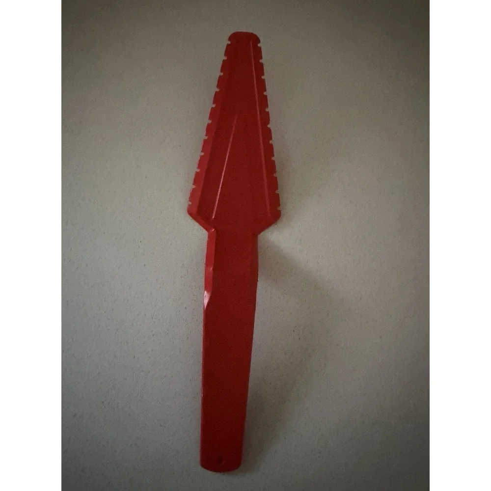 NEW Tupperware Cut n Serve Pie & Cake Pastry Server Serrated Red Orange #1228